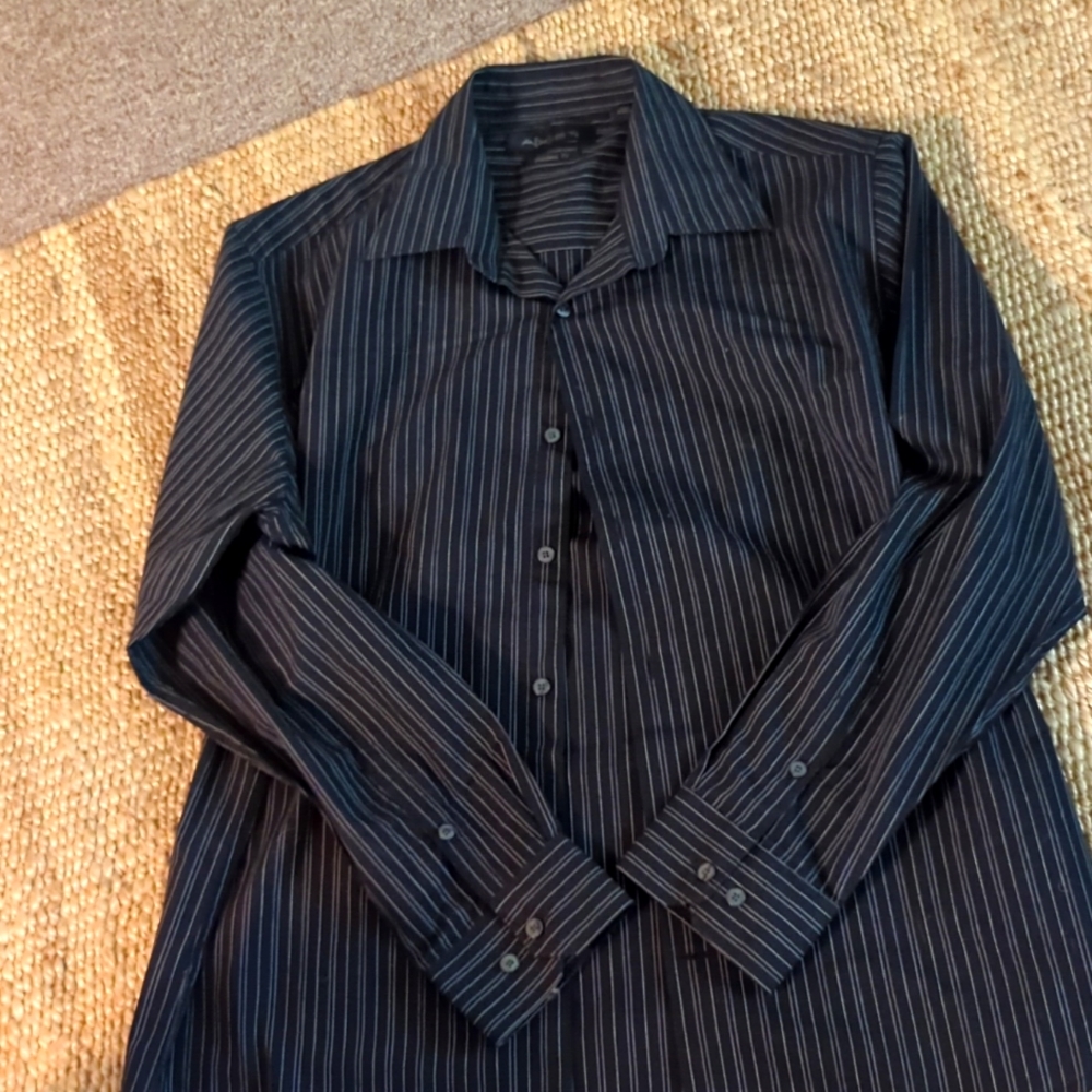 Men's Axist Dress shirt